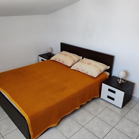 Apartments By The Sea Tisno, Murter - 5141 Exterior foto